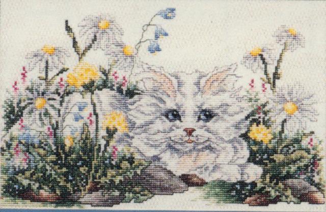 Схема вышивания крестом - Котёнок в ромашках
